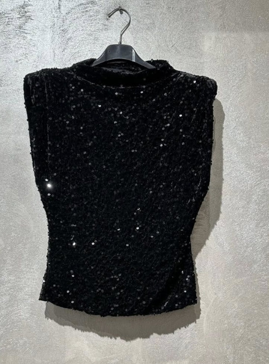 Haut noir à sequins