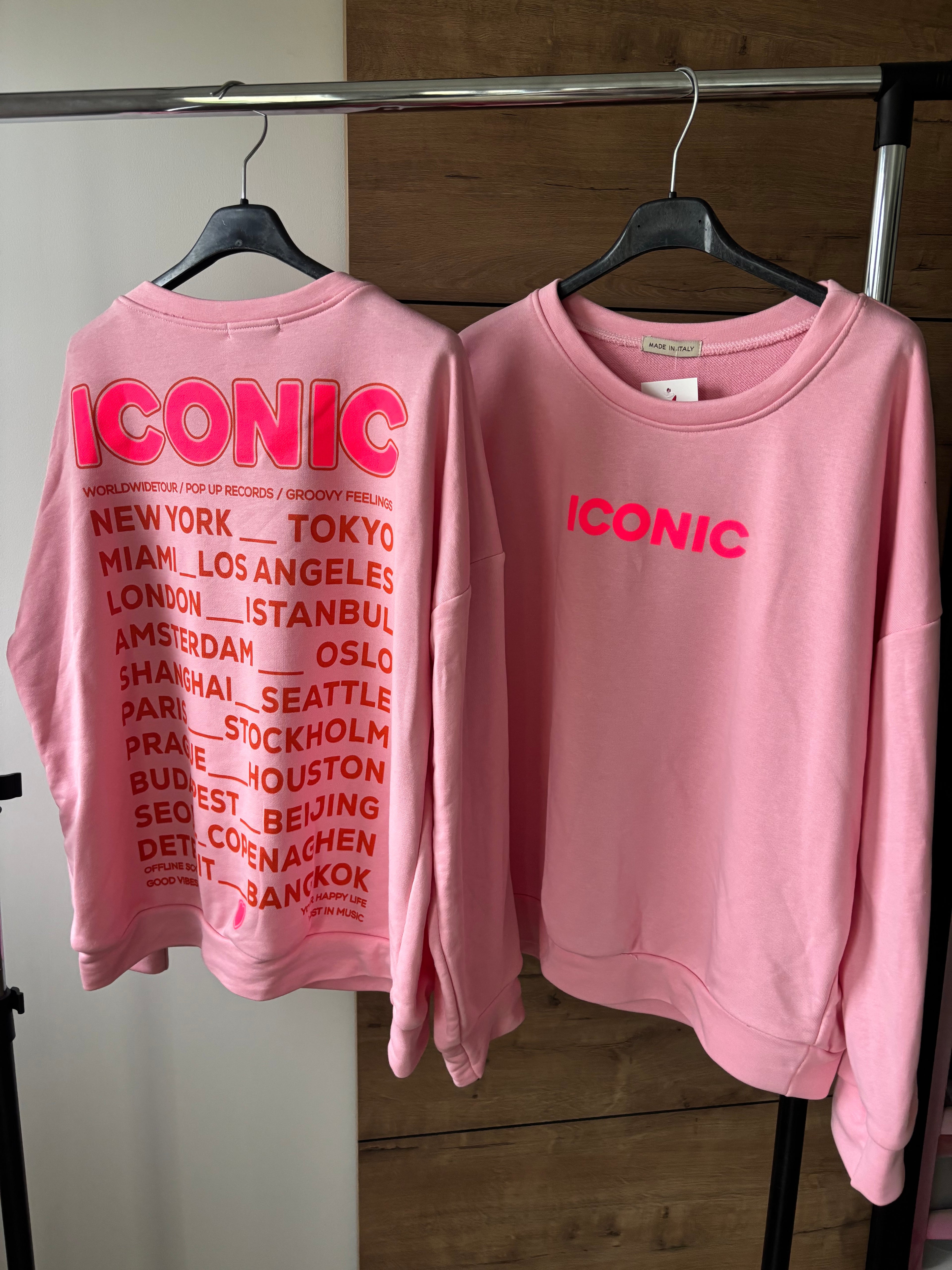 Pull iconic rose